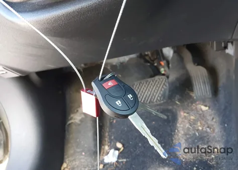 2013 Nissan Versa 1.6 Sv из США, поврежденный, VIN 3N1CN7AP5DL841942